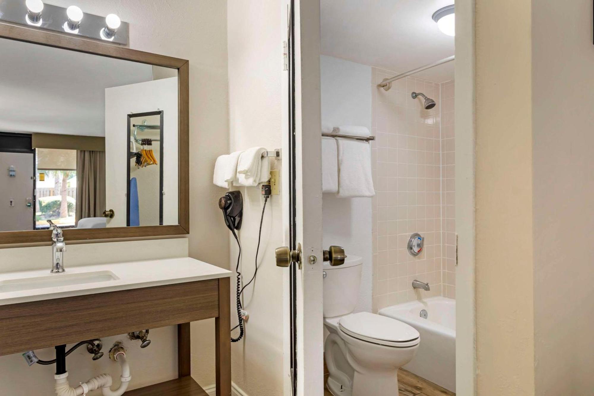 Quality Inn & Suites St Augustine Beach Area St. Augustine Beach Exteriér fotografie